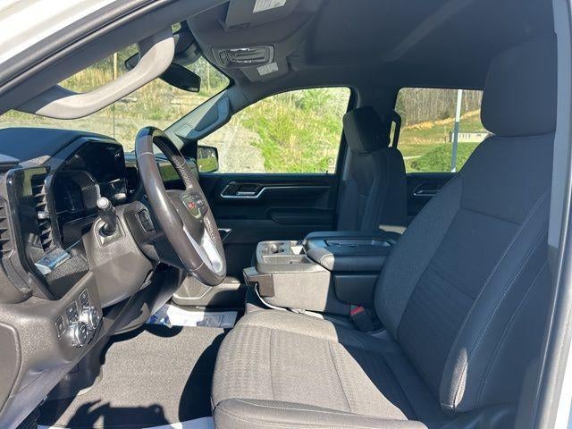 2022 GMC Sierra 1500 Crew Cab Short Box 4-Wheel Drive Elevation 3SB
