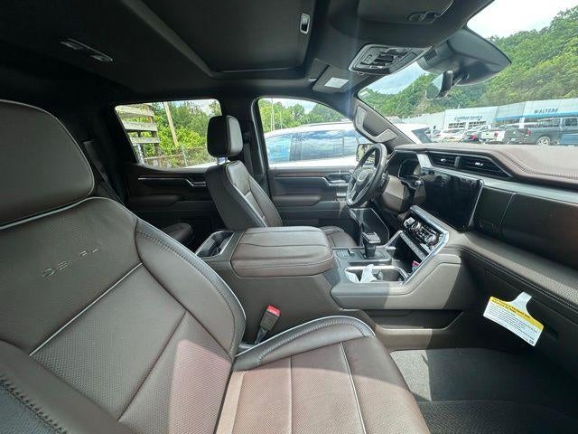 2025 GMC Sierra 1500 Crew Cab Short Box 4-Wheel Drive SLT