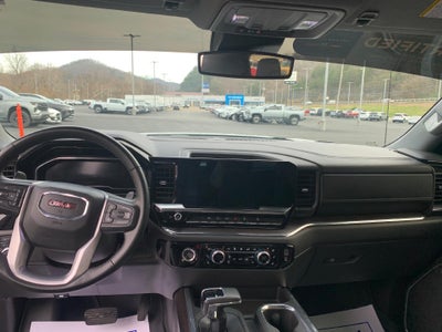 2023 GMC Sierra 1500 Crew Cab Short Box 4-Wheel Drive SLT