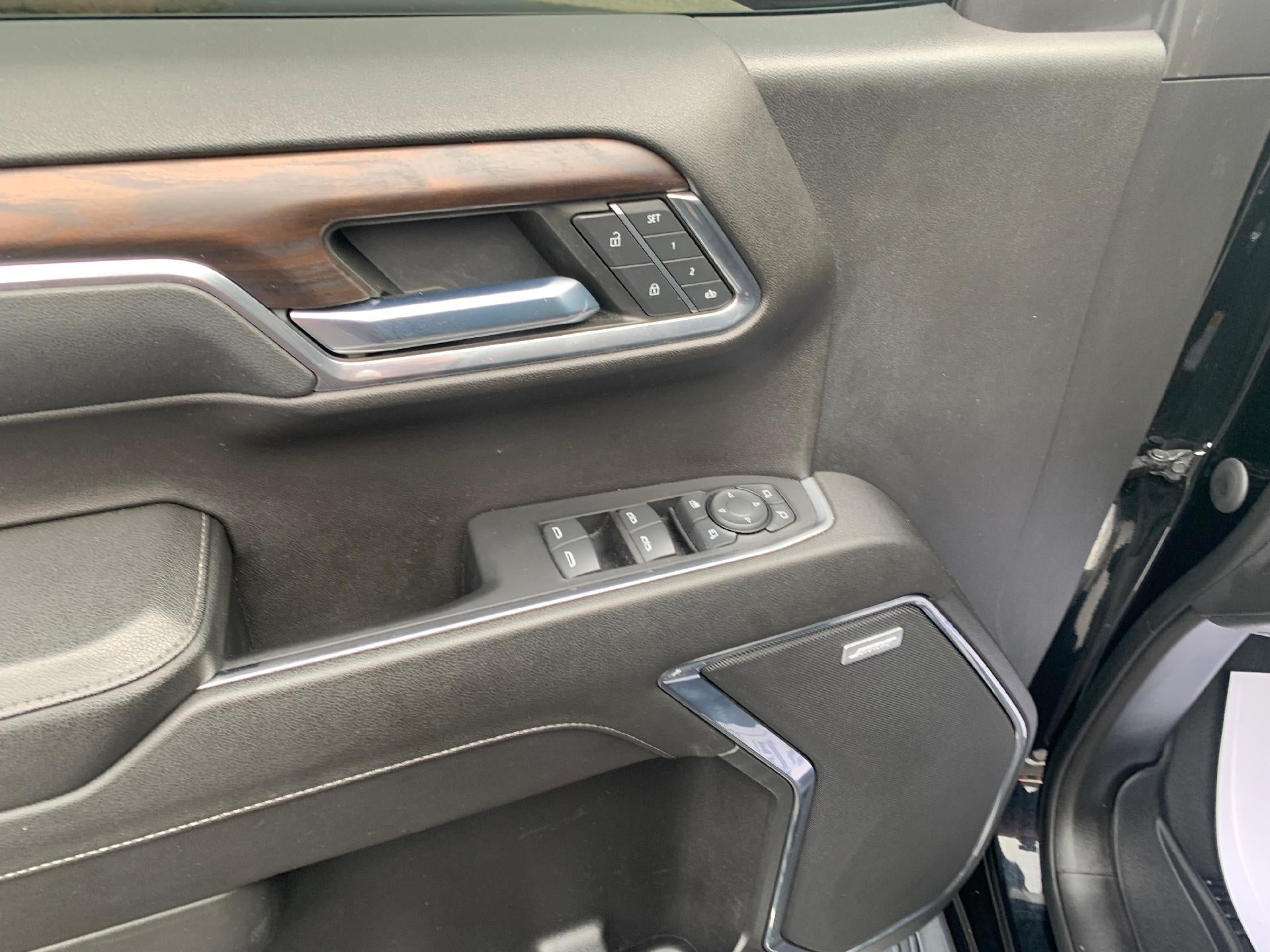 2023 GMC Sierra 1500 Crew Cab Short Box 4-Wheel Drive SLT