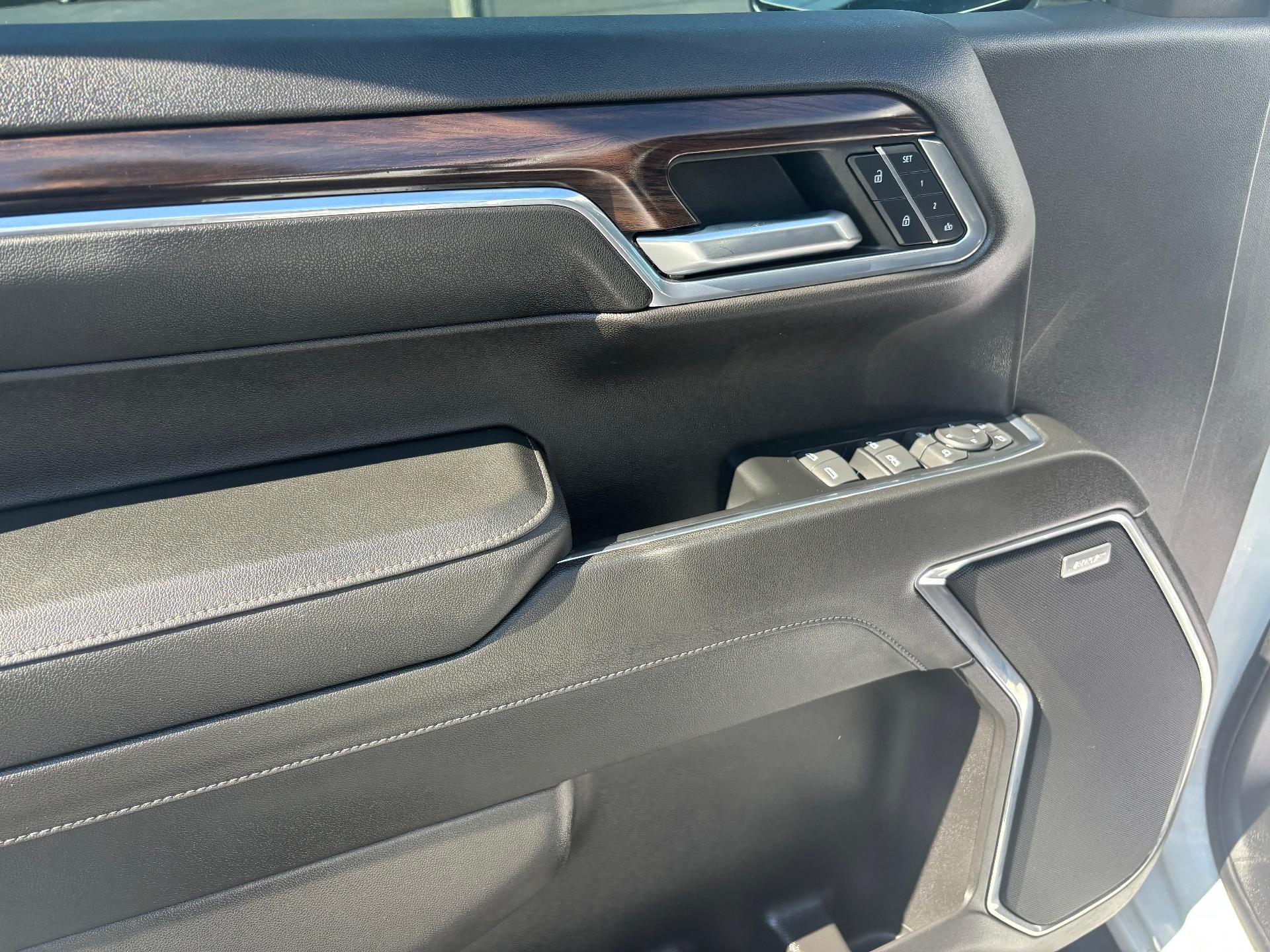 2023 GMC Sierra 1500 Crew Cab Short Box 4-Wheel Drive SLT