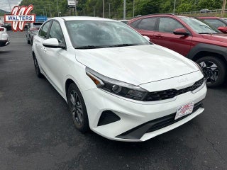 2024 Kia Forte LXS IVT