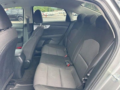 2024 Kia Forte LXS IVT