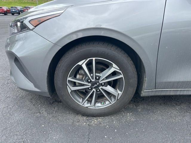 2024 Kia Forte LXS IVT