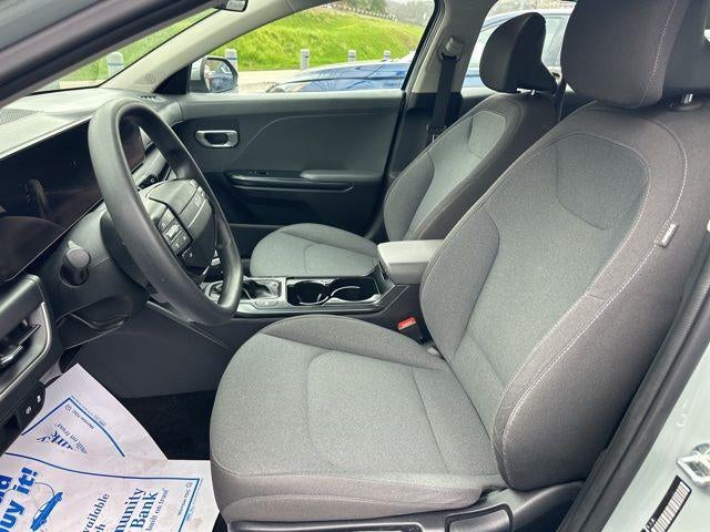 2025 Kia K4 LXS FWD
