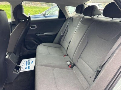 2025 Kia K4 LXS FWD
