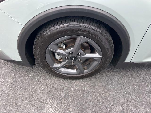 2025 Kia K4 LXS FWD