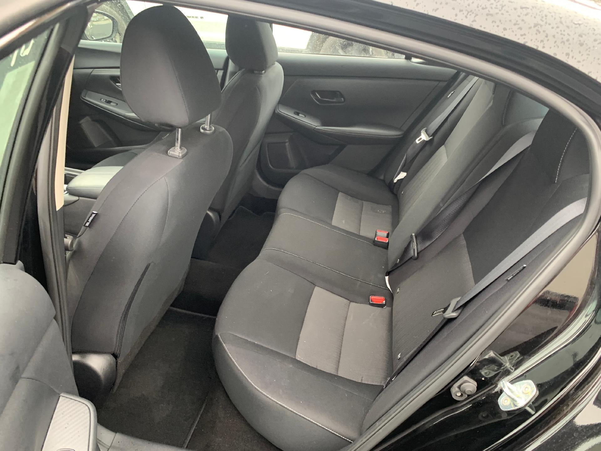 2024 Nissan Sentra SV CVT