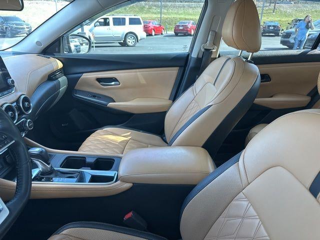 2024 Nissan Sentra SV CVT