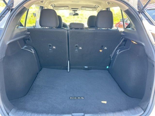 2023 Nissan Kicks SV FWD