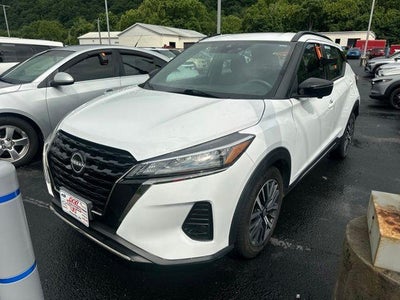 2024 Nissan Kicks SR FWD