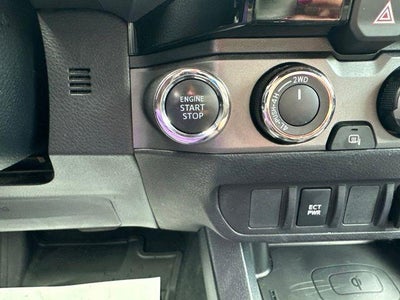 2018 Toyota Tacoma TRD Off Road Double Cab 5' Bed V6 4x4 AT (Natl)