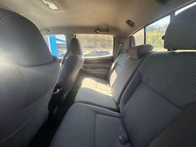 2015 Toyota Tacoma 4WD Double Cab Short Bed V6 Automatic (Natl)