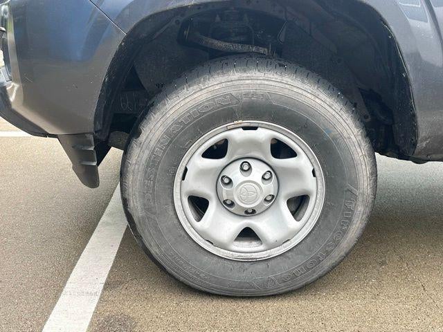 2023 Toyota Tacoma 4WD 4WD SR Double Cab 5' Bed V6 AT (GS)