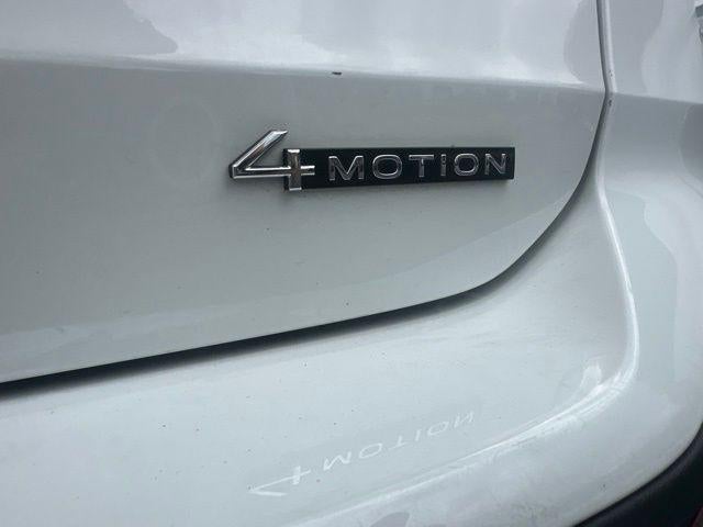 2024 Volkswagen Taos SE 4MOTION
