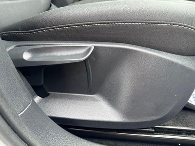 2024 Volkswagen Taos SE 4MOTION