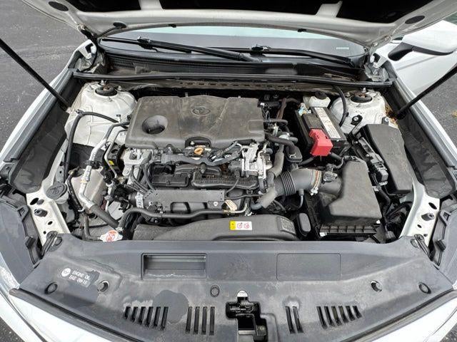 2019 Toyota Camry SE Auto (SE)