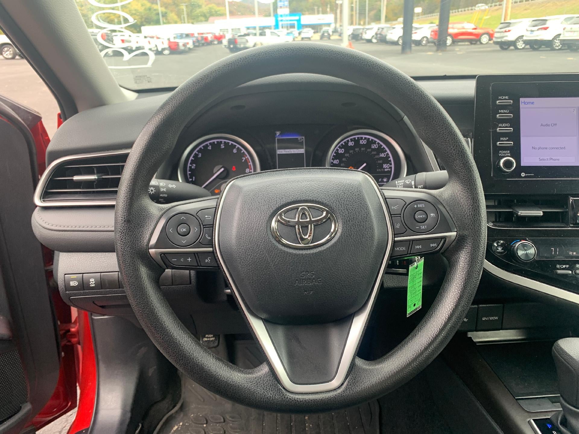 2024 Toyota Camry LE Auto (SE)