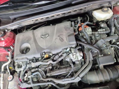 2025 Toyota Camry LE (SE)