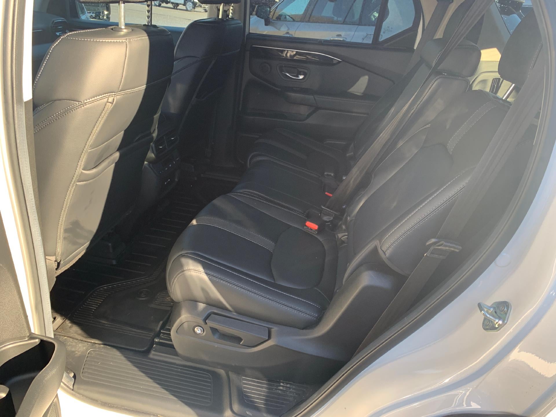 2025 Honda Pilot Touring 2WD