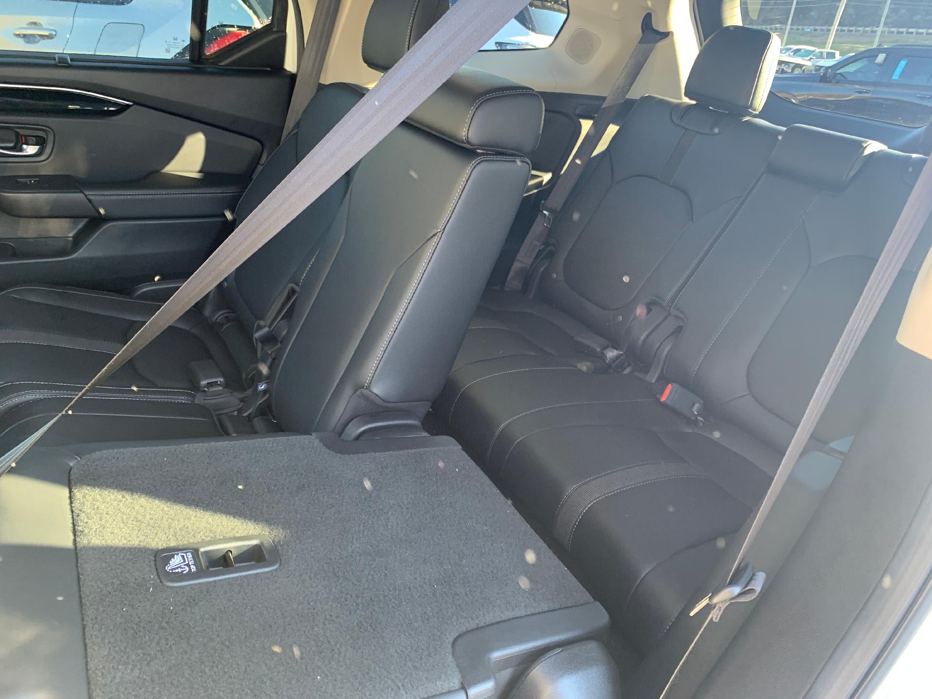 2025 Honda Pilot Touring 2WD