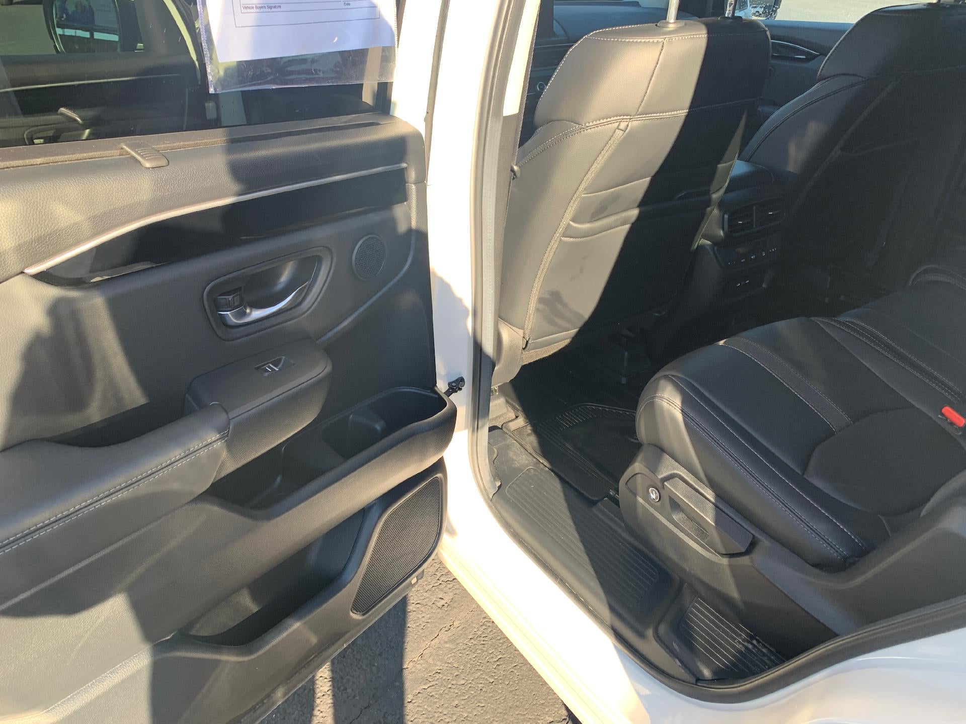 2025 Honda Pilot Touring 2WD