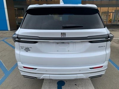 2026 Buick Enclave 4dr Avenir