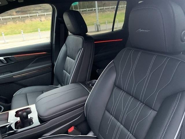 2026 Buick Enclave 4dr Avenir