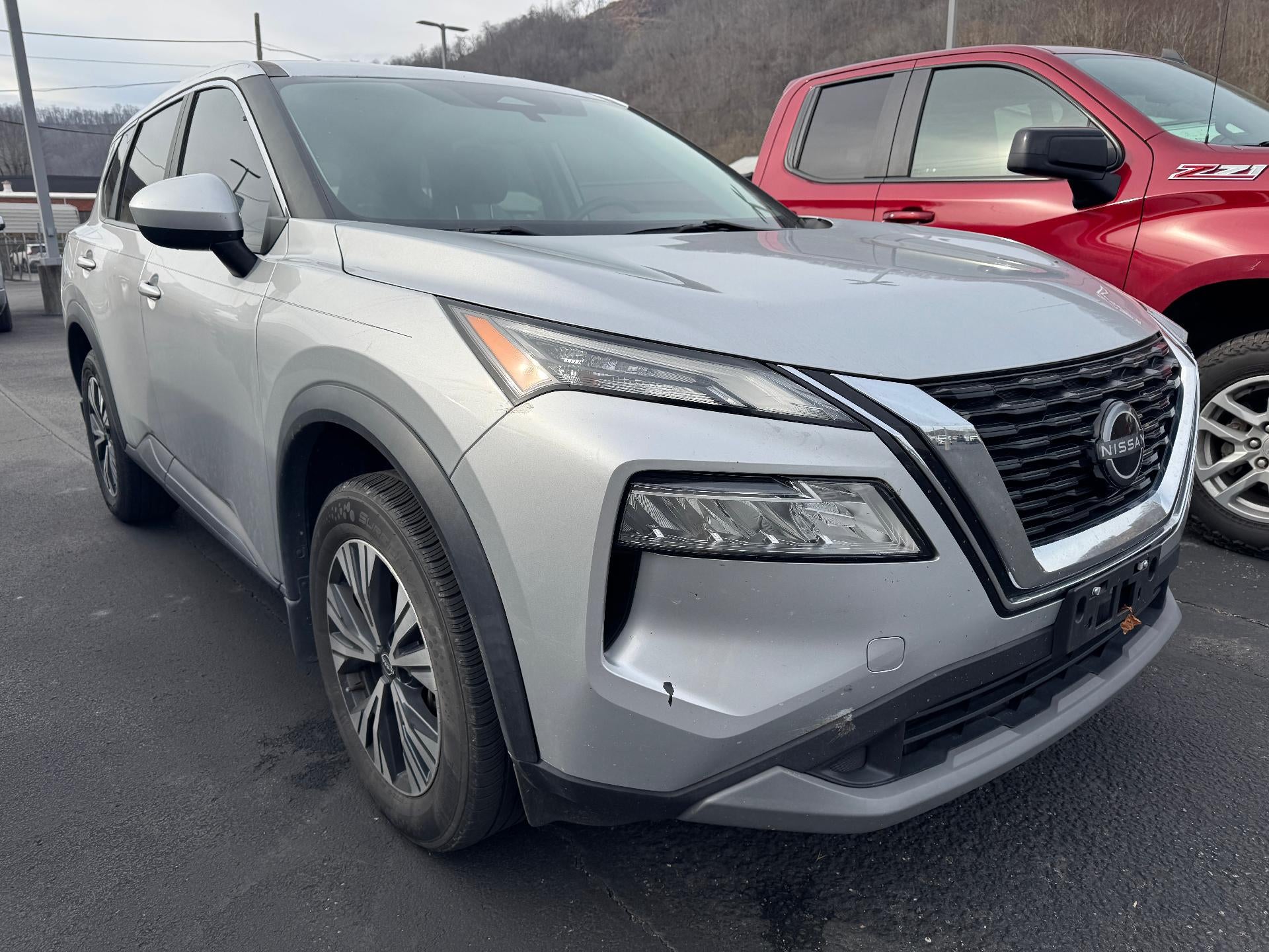 2023 Nissan Rogue FWD SV