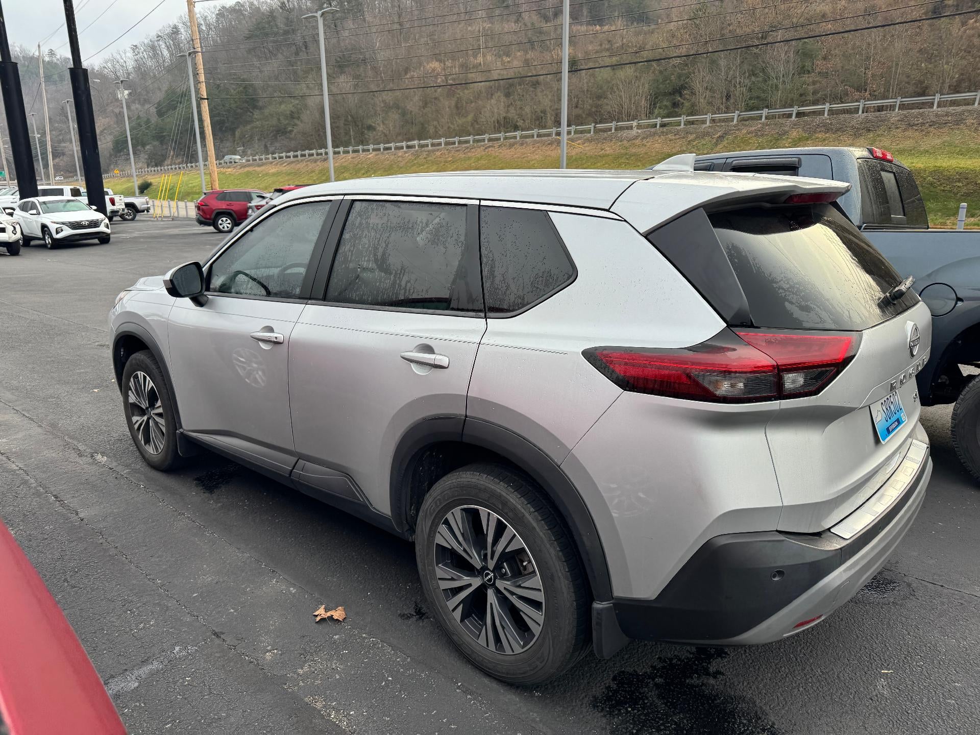 2023 Nissan Rogue FWD SV