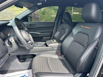 2025 Nissan Pathfinder Rock Creek 4WD
