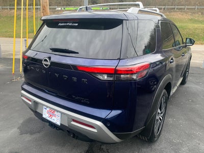 2023 Nissan Pathfinder Platinum 4WD
