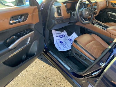 2023 Nissan Pathfinder Platinum 4WD