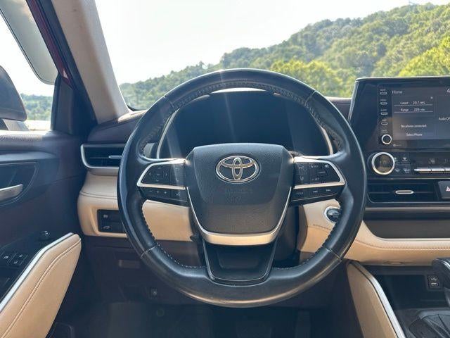 2022 Toyota Highlander XLE AWD (Natl)
