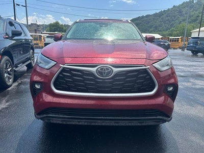 2022 Toyota Highlander XLE AWD (Natl)
