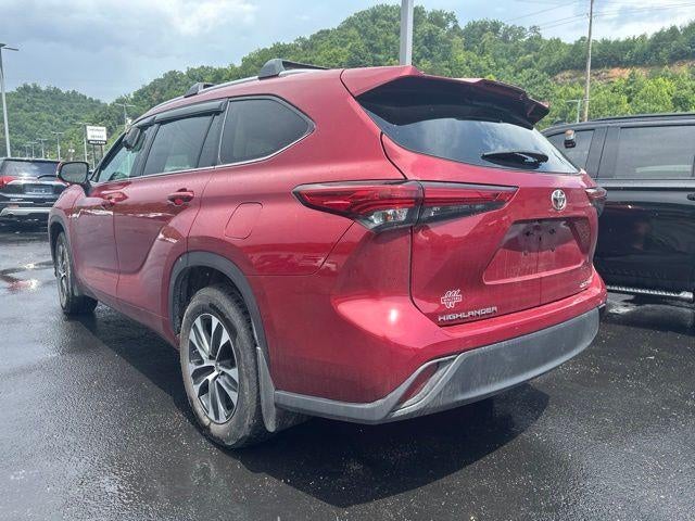 2022 Toyota Highlander XLE AWD (Natl)