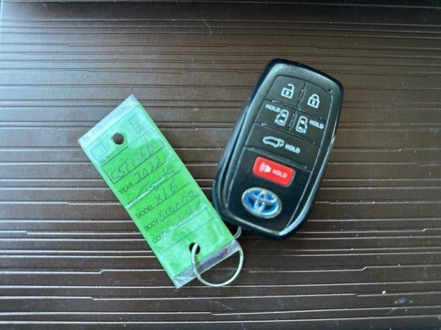 2022 Toyota Sienna XLE FWD 7-Passenger (Natl)