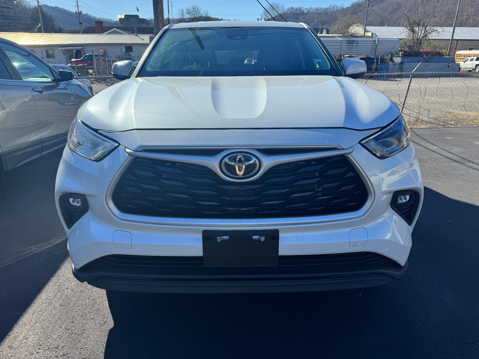 2023 Toyota Highlander L FWD (Natl)