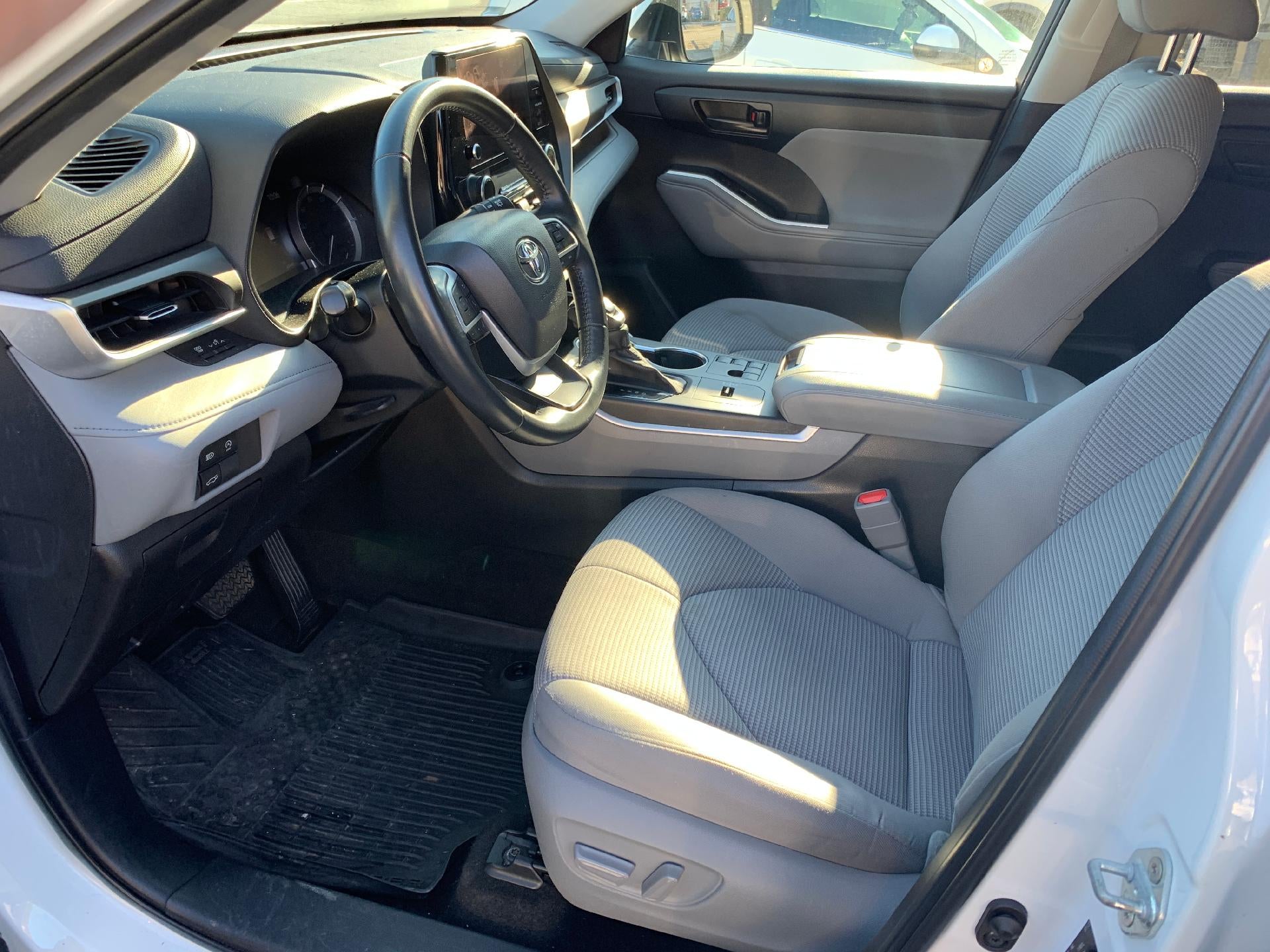 2023 Toyota Highlander L FWD (Natl)