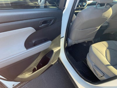 2023 Toyota Highlander L FWD (Natl)