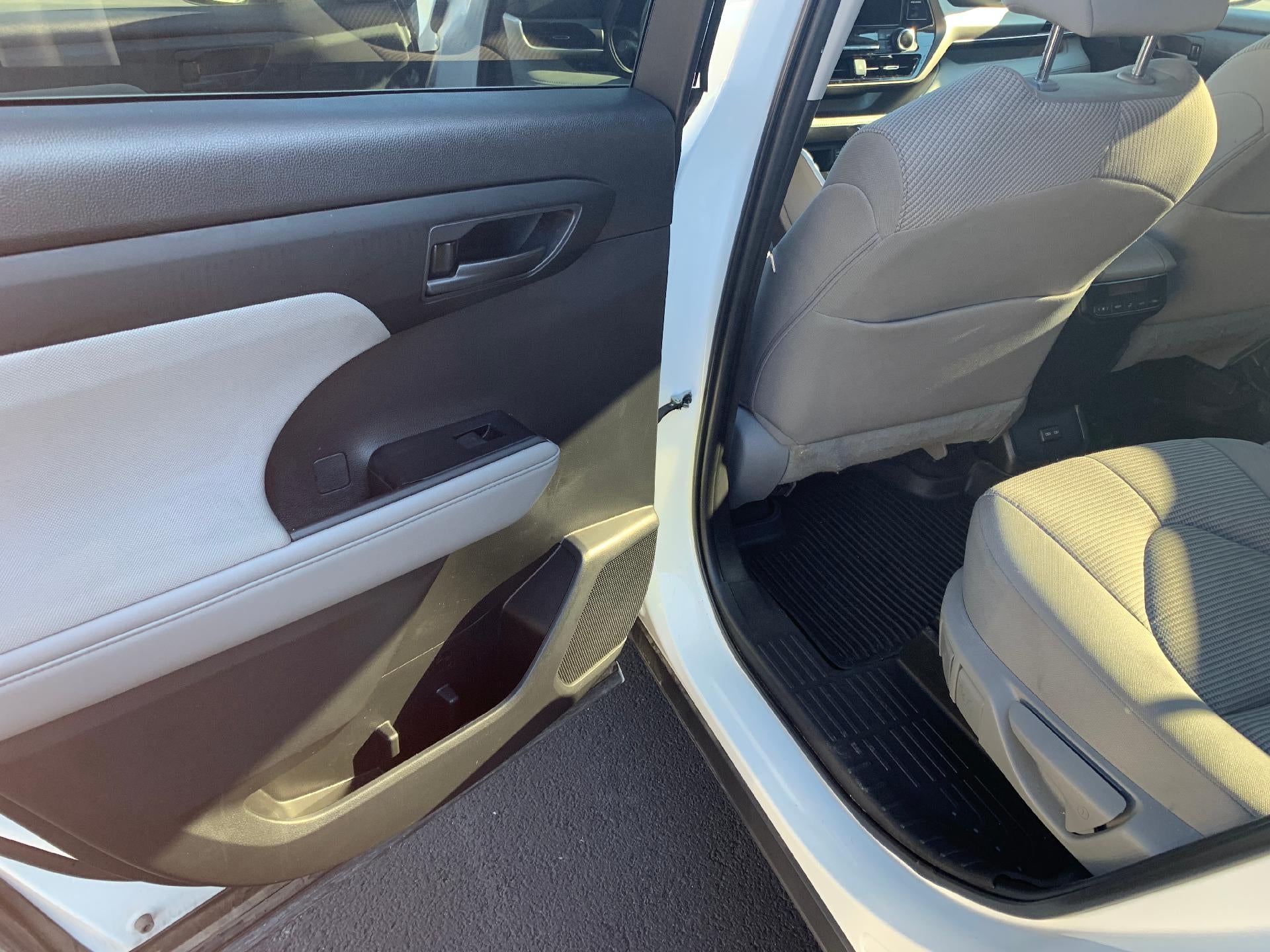 2023 Toyota Highlander L FWD (Natl)