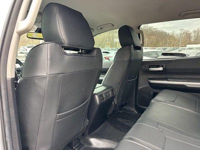 2021 Toyota Tundra 4WD 4WD SR5 CrewMax 5.5' Bed 5.7L (SE)