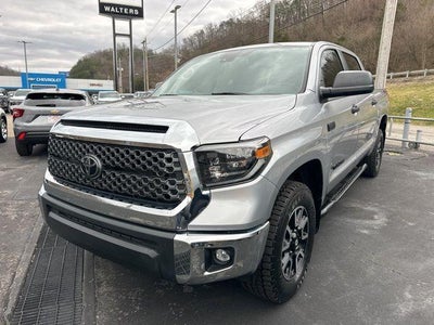 2021 Toyota Tundra 4WD 4WD SR5 CrewMax 5.5' Bed 5.7L (SE)