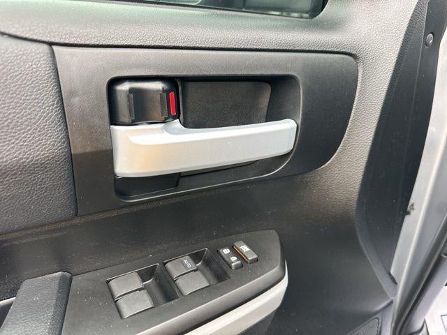 2021 Toyota Tundra 4WD 4WD SR5 CrewMax 5.5' Bed 5.7L (SE)