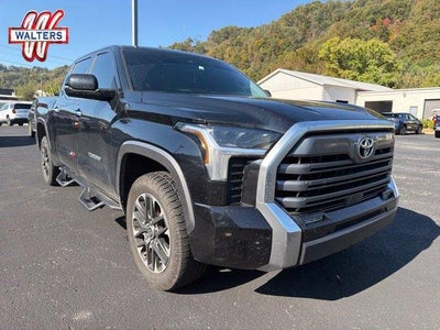 2023 Toyota Tundra 4WD 4WD Limited CrewMax 5.5' Bed (Natl)