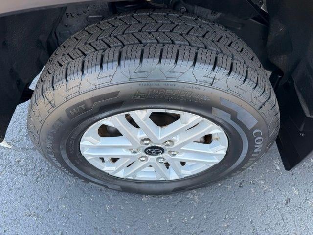 2024 Toyota Tundra 4WD 4WD SR5 CrewMax 5.5' Bed (SE)