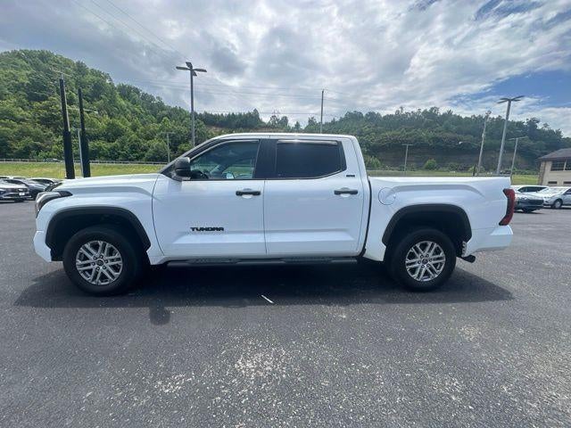 2024 Toyota Tundra 4WD 4WD SR5 CrewMax 5.5' Bed (SE)