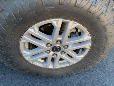 2024 Toyota Tundra 4WD 4WD SR5 CrewMax 5.5' Bed (SE)