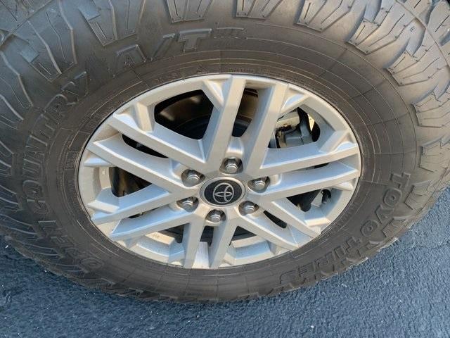 2024 Toyota Tundra 4WD 4WD SR5 CrewMax 5.5' Bed (SE)