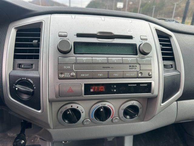 2011 Toyota Tacoma 4WD Double Cab Short Bed V6 Manual (Natl)